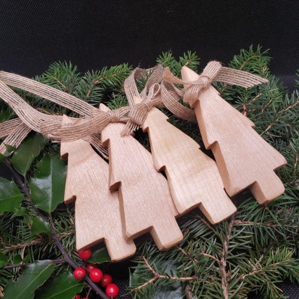 JUstenbois Handmade Maple Wood Christmas Tree Ornaments comes in a set of 4